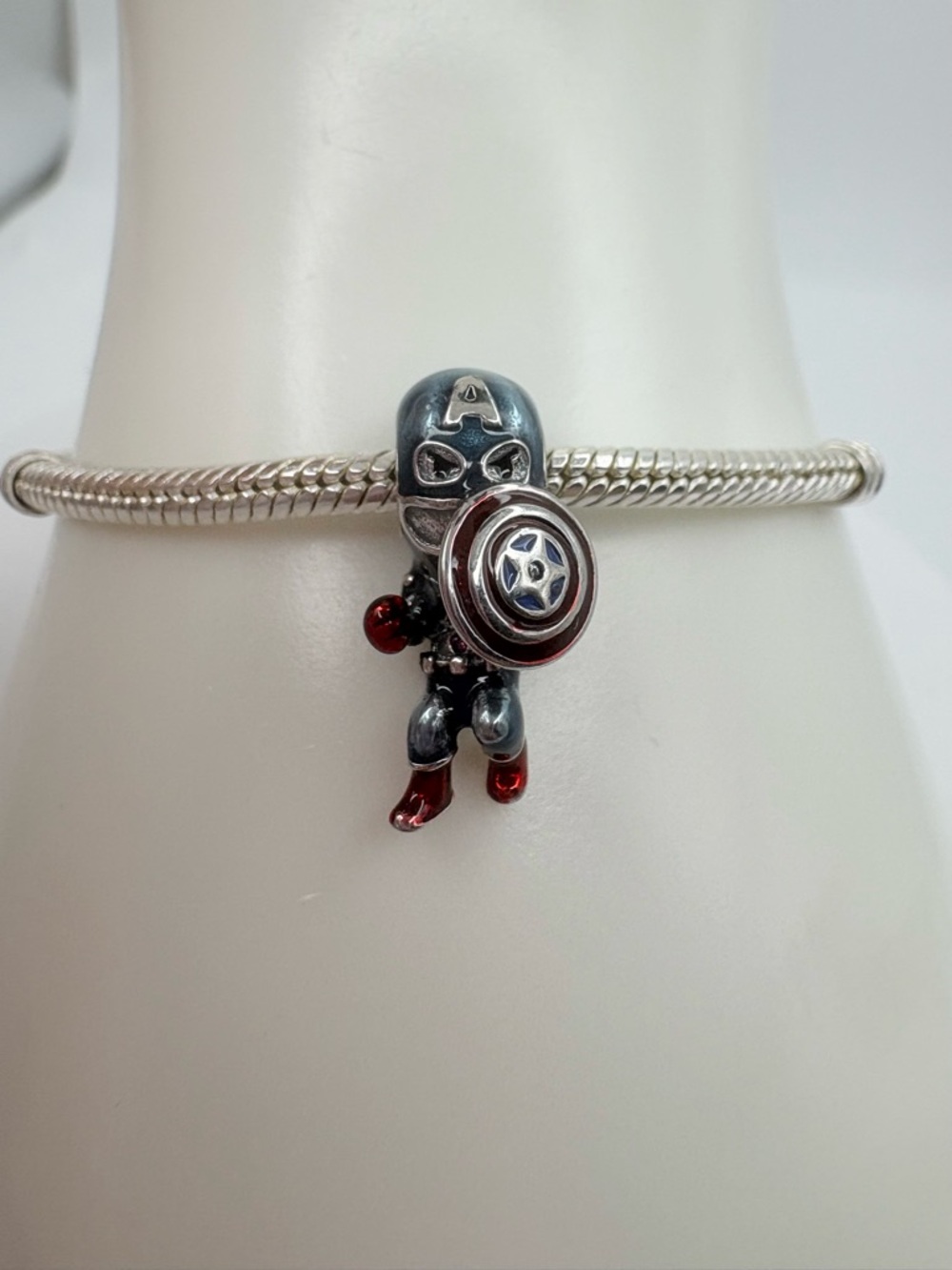 Pandora Marvel The Avengers Captain America Charm